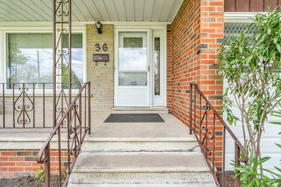 36 Jasmine Rd, Toronto - Humberlea-Pelmo Park W5 image-0-4