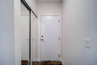 Unit 1003 — 2119 Lakeshore Blvd, Toronto - Mimico image-0-4