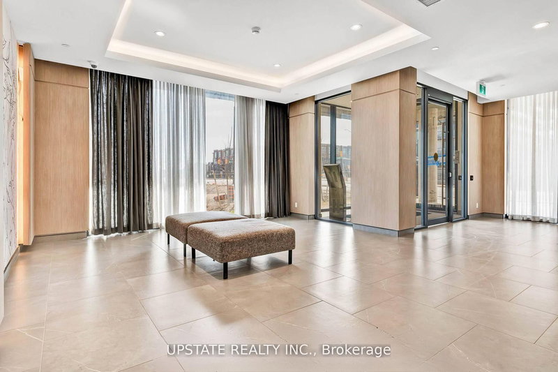 605 - 215 Veterans Dr, Brampton, L7A 5L6 | Image 2