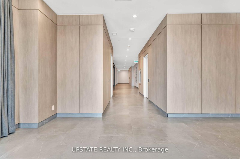 605 - 215 Veterans Dr, Brampton, L7A 5L6 | Image 3