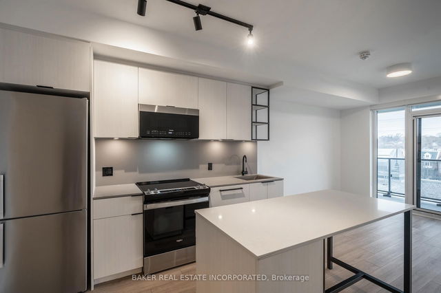 424 - 740 Dupont Street