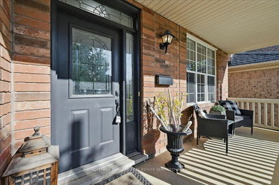 2536 Bracken Dr, Oakville - Westmount image-0-2