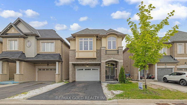 5 Lola Crescent
