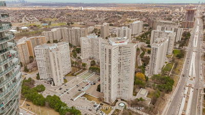 Unit 801 — 3650 Kaneff Cres, Mississauga - Mississauga Valleys image-0-1