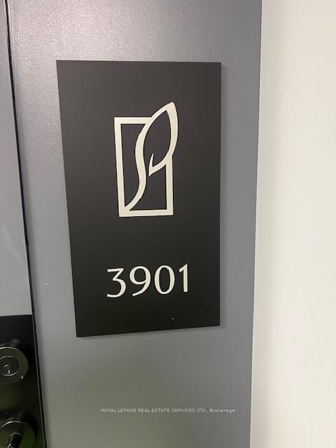 3901 - 430 Square One Drive