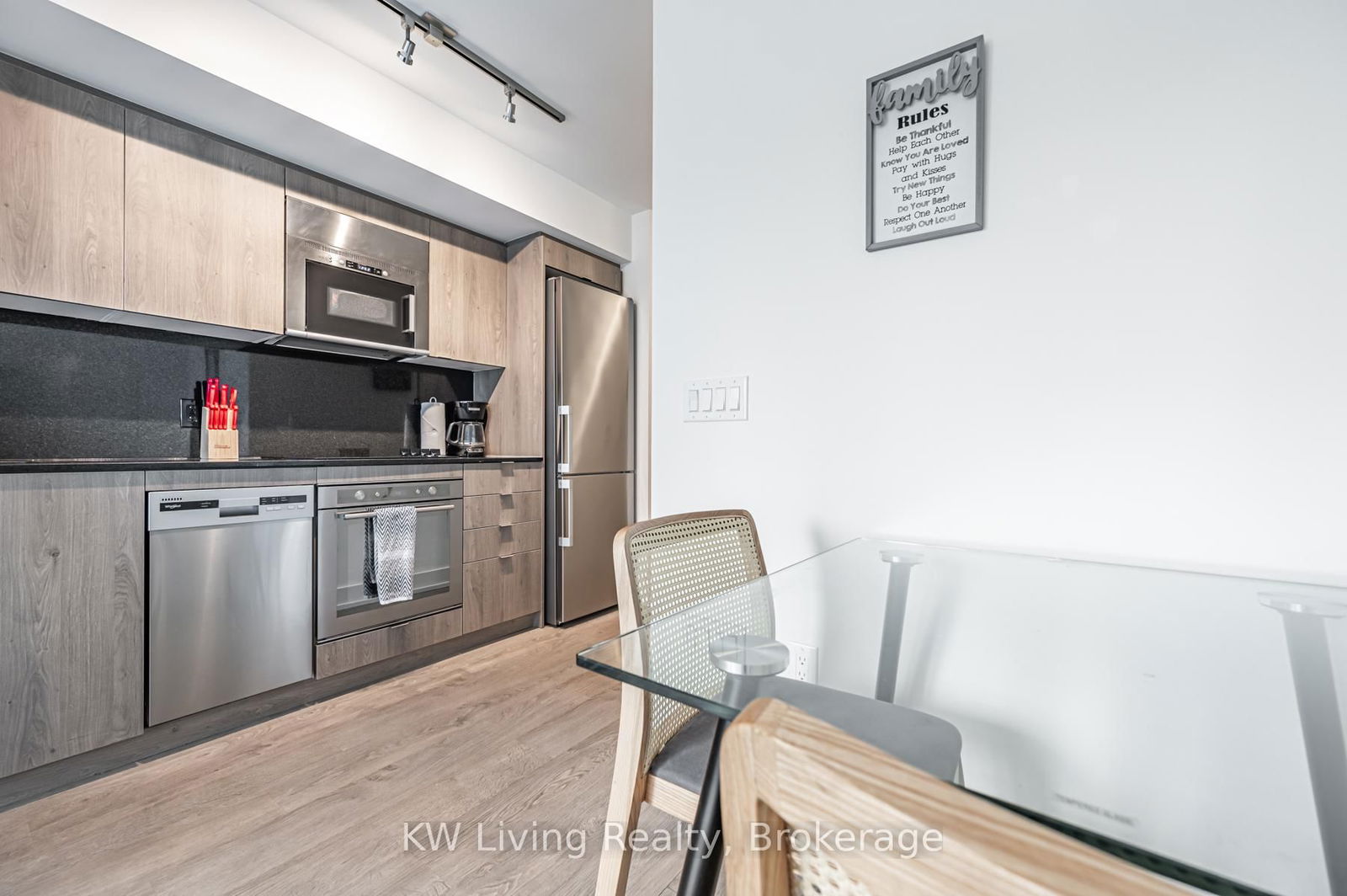 Condo for sale at 931-5 Mabelle Avenue, Toronto, Islington-City Centre West, M9A 0C8 - MLS: W12140175