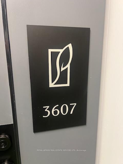 4410 - 430 Square One Drive