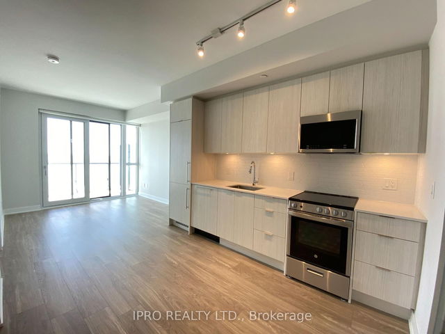 4209 - 430 Square One Drive