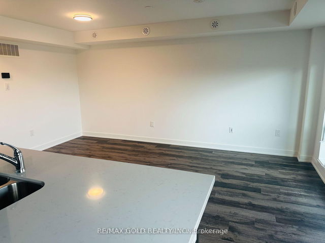 17 - 185 Veterans Drive
