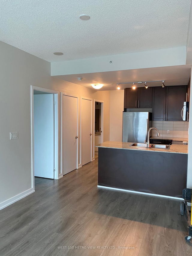1512 - 3985 Grand Park Drive