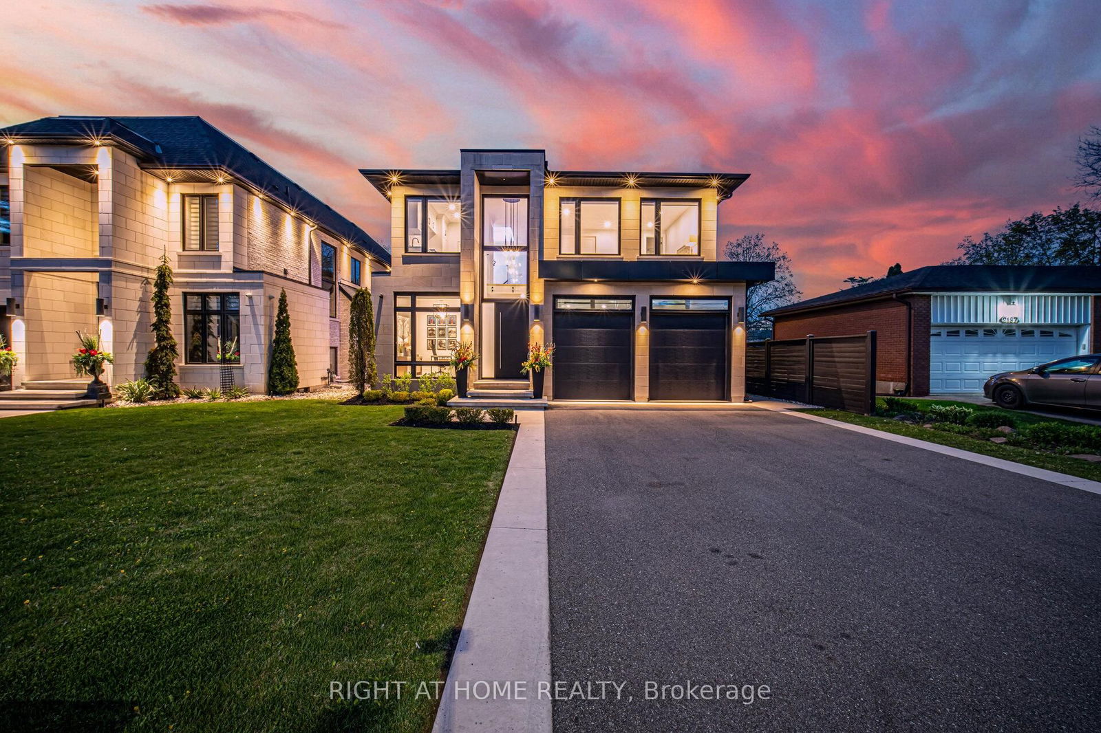 Detached House for sale at 2201 Fifth Line, Mississauga, Sheridan, L5K 1V6 - MLS: W12140657