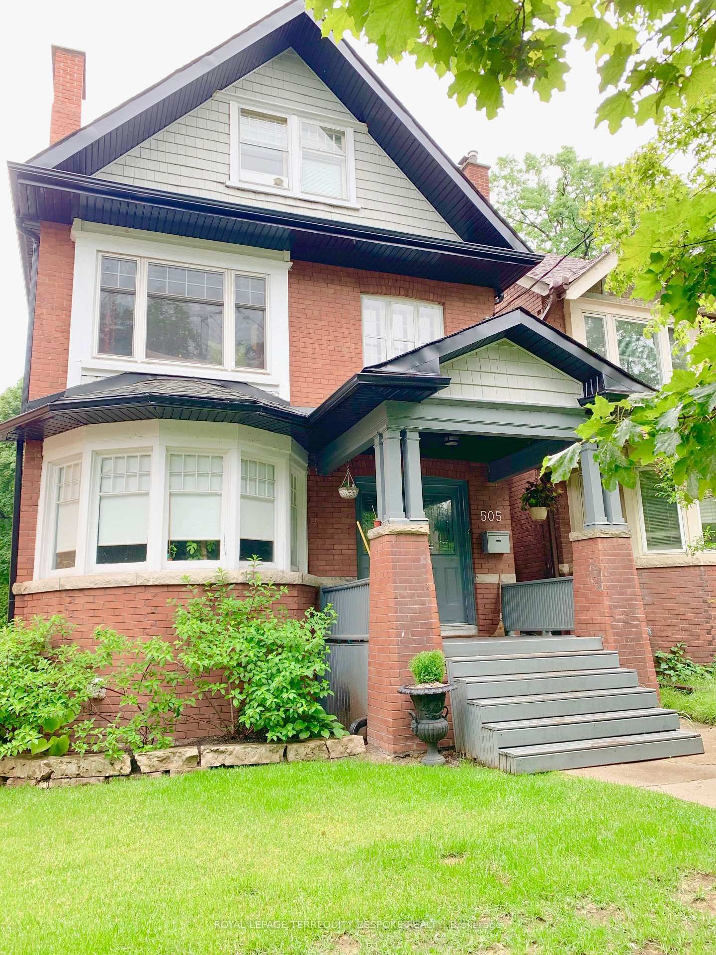 Semi-Detached House for lease at 1-lower-505 Parkside Drive, Toronto, High Park-Swansea, M6R 2Z9 - MLS: W12140797