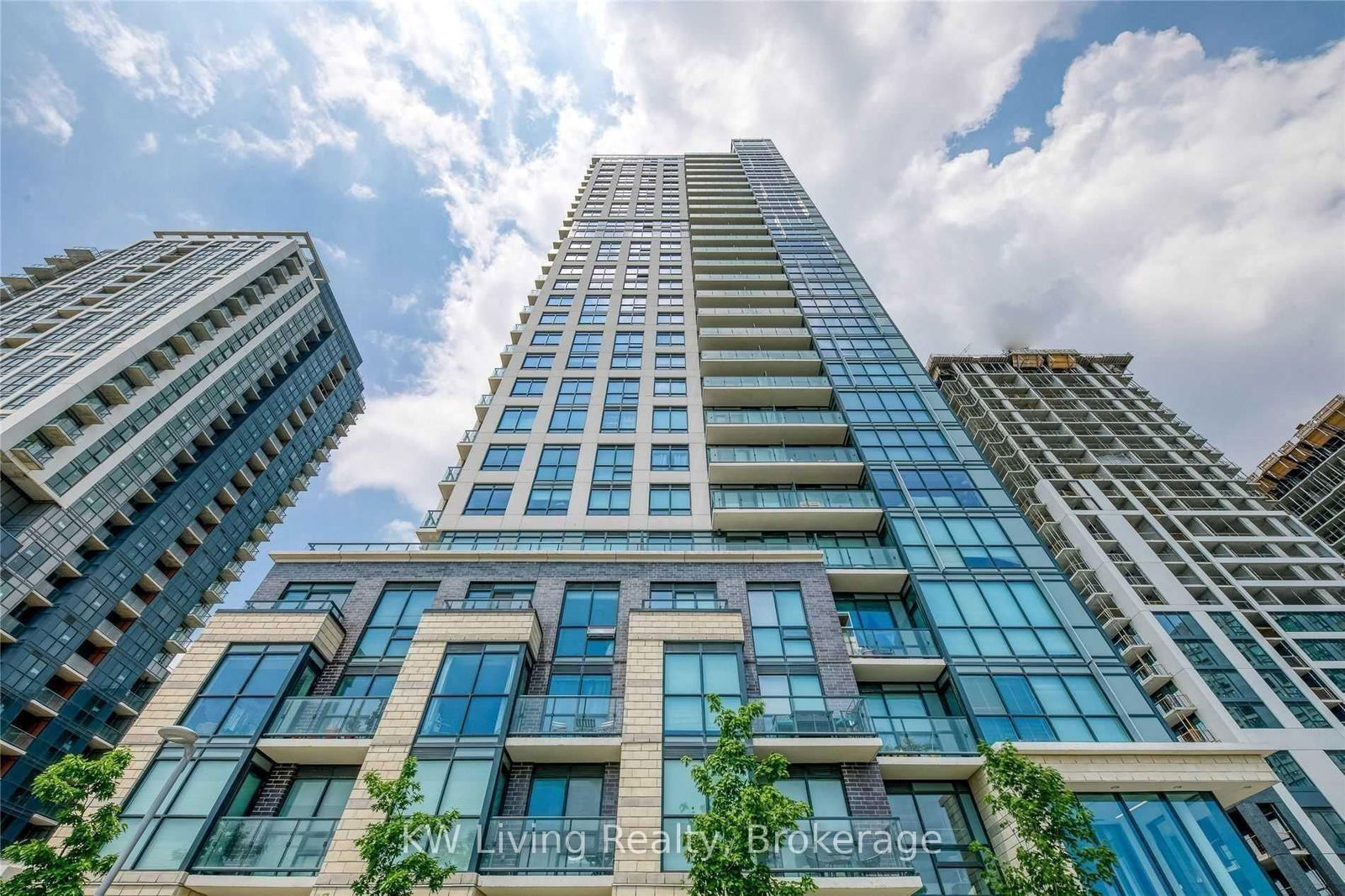 Condo for lease at 302-20 Thomas Riley Road, Toronto, Islington-City Centre West, M9B 0C3 - MLS: W12141216