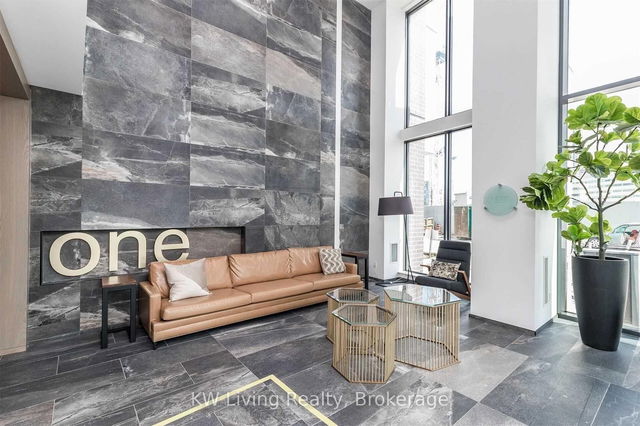302 - 20 Thomas Riley Road
