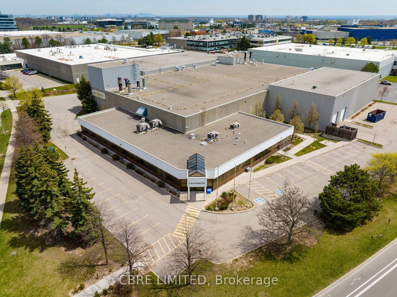 2830 Plymouth Dr, Oakville, L6H 5R4 | Image 3