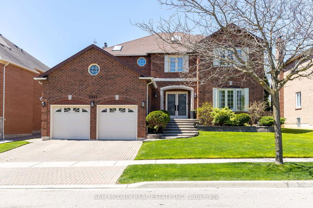 5465 Shorecrest Crescent
