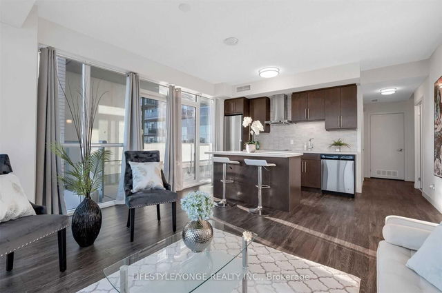 402 - 2087 Fairview Street