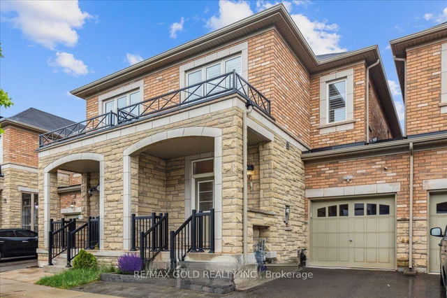 111 Huguenot Road
