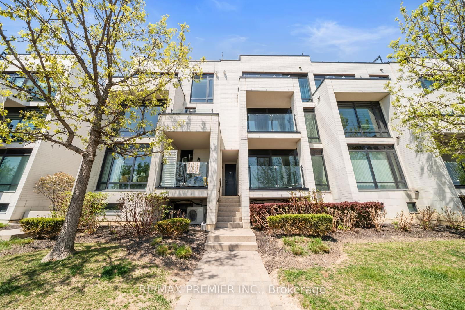 Condo for sale at 616-140 Widdicombe Hill Boulevard, Toronto, Willowridge-Martingrove-Richview, M9R 4A6 - MLS: W12141705