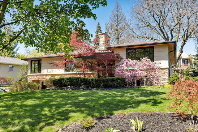 14 Plumbstead Court