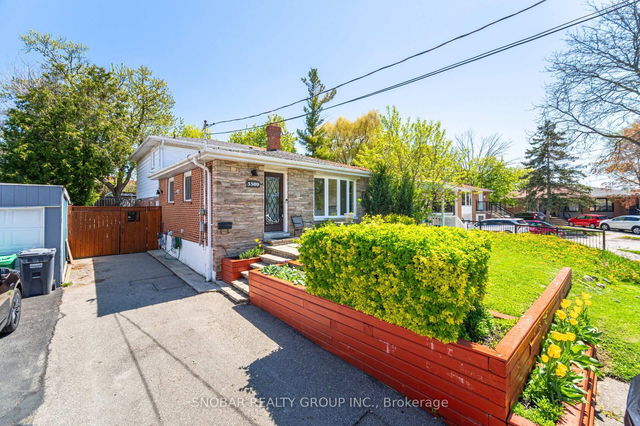 3389 Kelowna Court