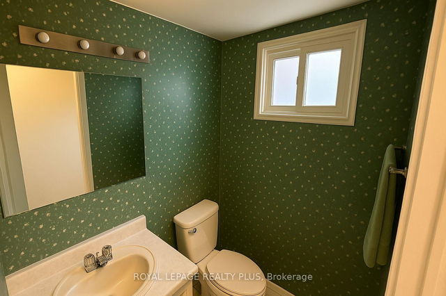 113 - 2120 Rathburn Road E