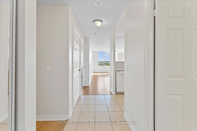1123 - 700 Humberwood Boulevard
