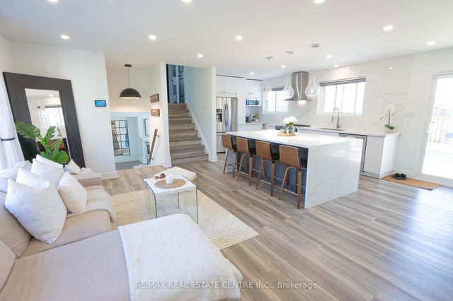 656 Meadow Lane