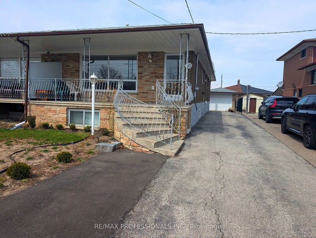 Lower - 20 Navenby Crescent