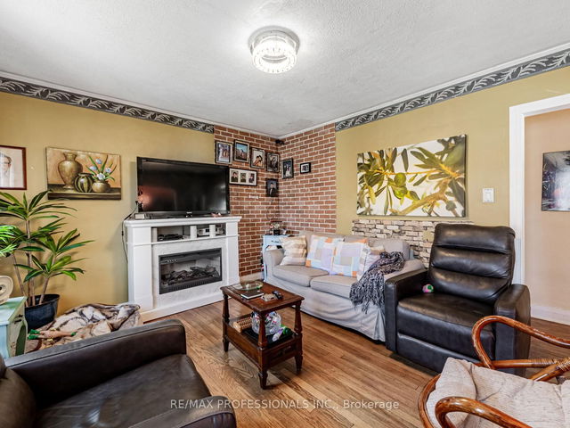 64 Elder Avenue