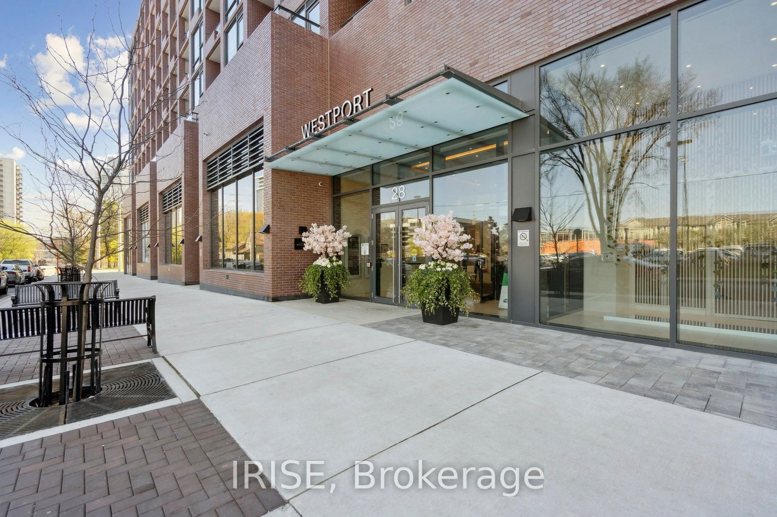 Condo for lease at 2208-28 Ann Street, Mississauga, Port Credit, L5G 0E1 - MLS: W12142948