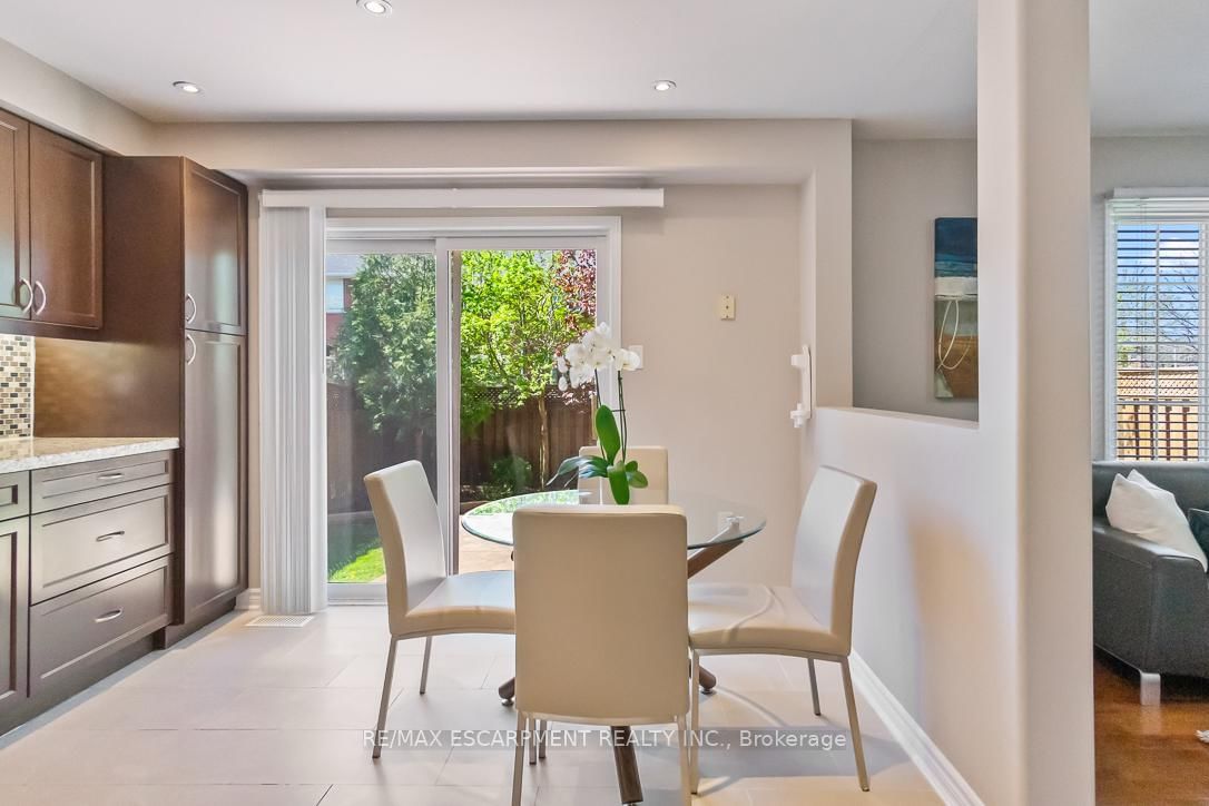 2160 Peach Tree Oakville,ON L6M 3W7 — Photo 13