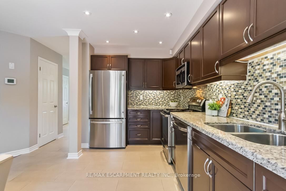 2160 Peach Tree Oakville,ON L6M 3W7 — Photo 16