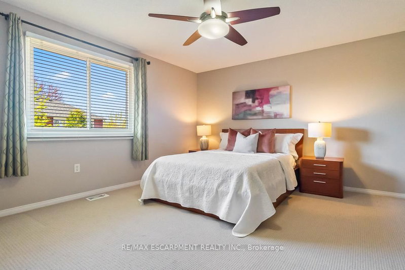 2160 Peach Tree Oakville,ON L6M 3W7 — Photo 24