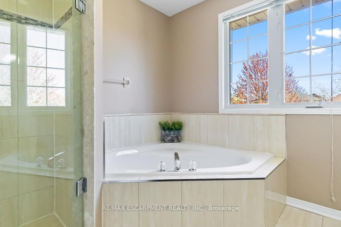 2160 Peach Tree Oakville,ON L6M 3W7 — Photo 29