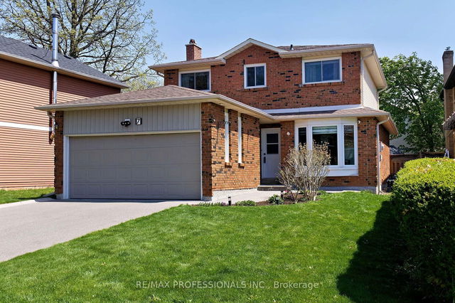 7 Dalzell Avenue