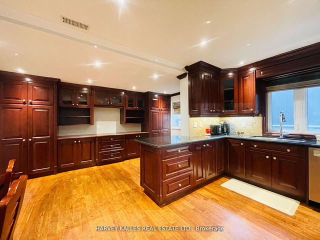 Main - 1538 Davenport Road