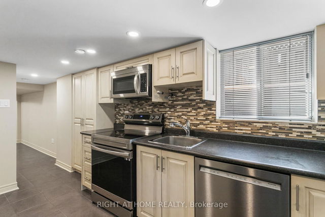 Basement - 1042 St Clarens Avenue