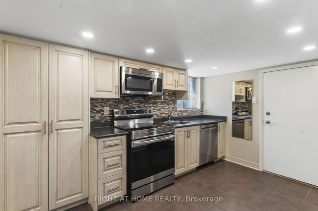 Basement - 1042 St Clarens Avenue