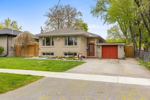 3 Littlewood Crescent