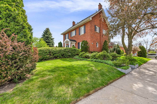 30 Norgrove Crescent