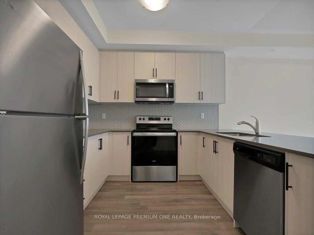 Townhouse for lease at 100-9470 The Gore Road, Brampton, Bram East, L6P 4P9 - MLS: W12143392