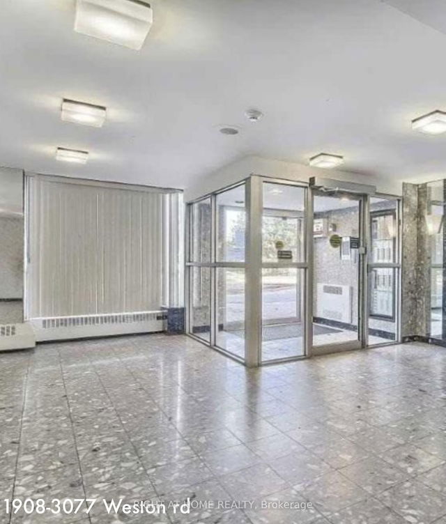 1908 - 3077 WESTON Road