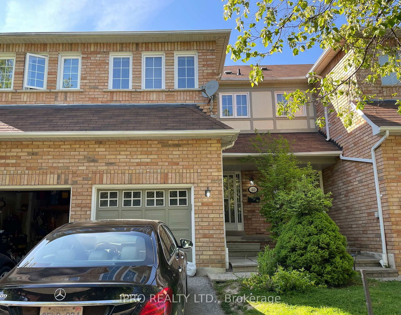 Townhouse for lease at 40-2350 Britannia Road, Mississauga, Streetsville, L5M 6A7 - MLS: W12143436