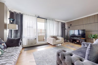 Unit 813 — 19 Four Winds Dr, Toronto - York University Heights image-0-2