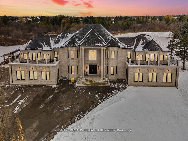 4 Grafton Crescent
