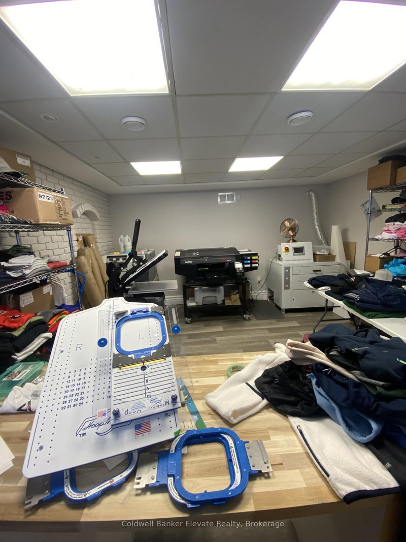 LL3 - 115 Main St S, Halton Hills, L7G 3H5 | Image 3