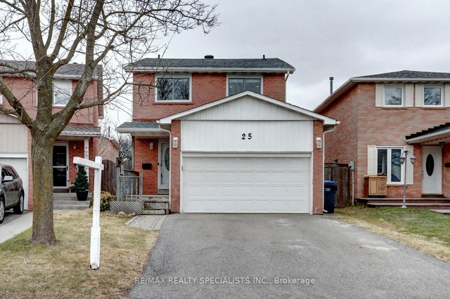 25 Rushmore Crescent