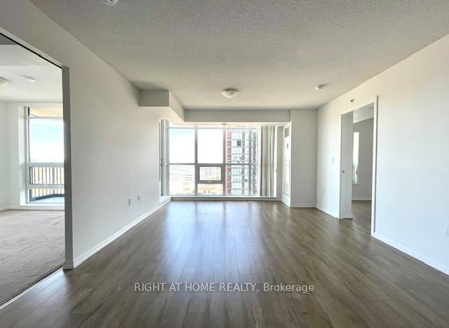 1504 - 830 Lawrence Avenue