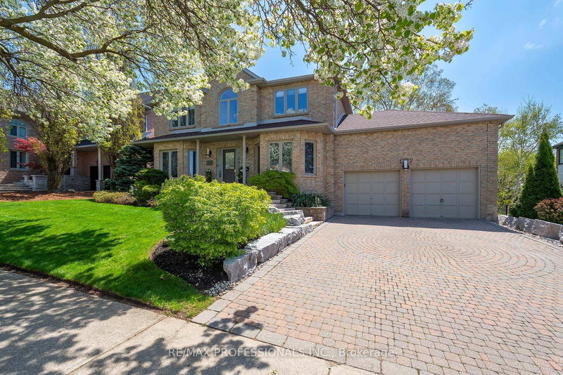 1777 Covington Terr, Mississauga, L5M 3M5 | Image 2